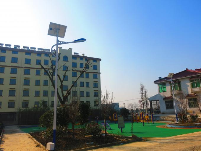 Luzes de rua postas solares personalizadas auto vida útil 12V/24V longa de 4200k do diodo emissor de luz 55W