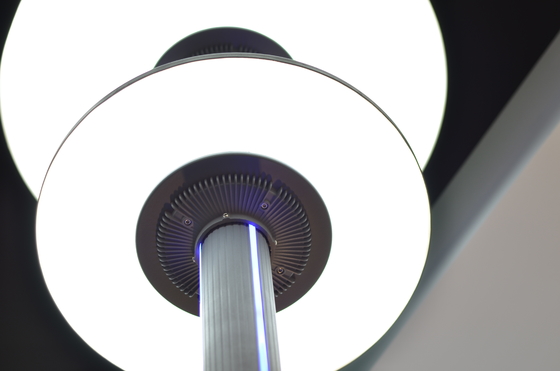 O círculo IP65 dois deu forma às lâmpadas de alumínio do pátio, duas fontes luminosas com tiras da lâmpada